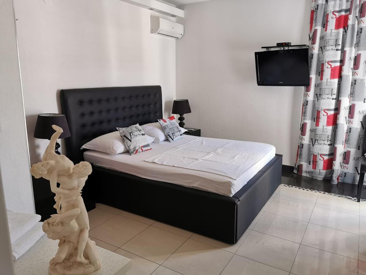 Luxury Apartment Prestige Villa Bellevue Vis Exterior foto