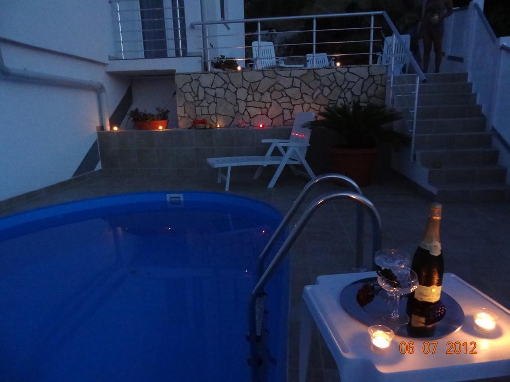 Luxury Apartment Prestige Villa Bellevue Vis Exterior foto