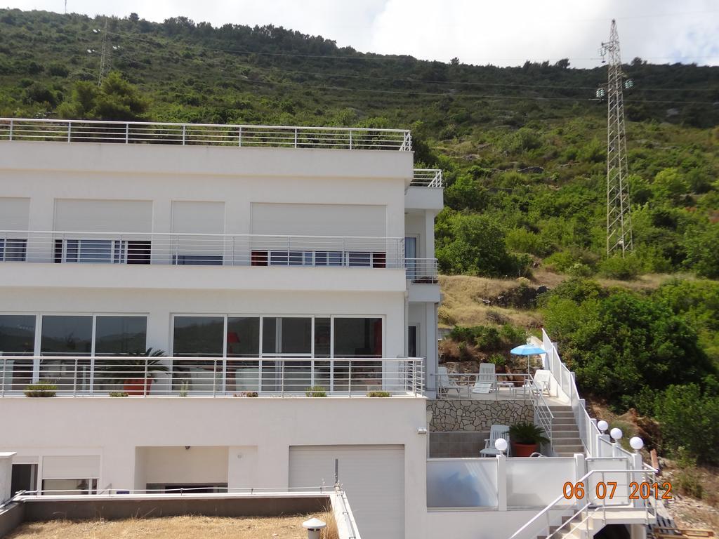 Luxury Apartment Prestige Villa Bellevue Vis Exterior foto